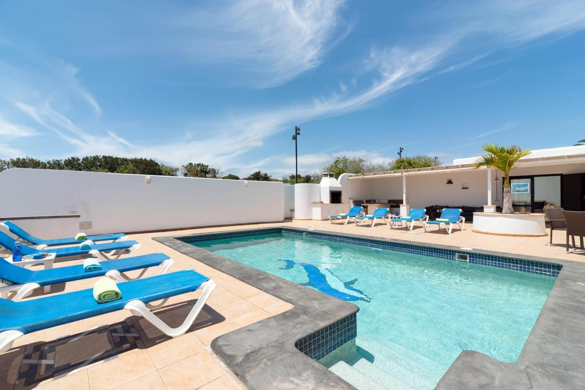 Villa Michelle - Lh114 By Villas Now Ltd Коста Бланка Экстерьер фото
