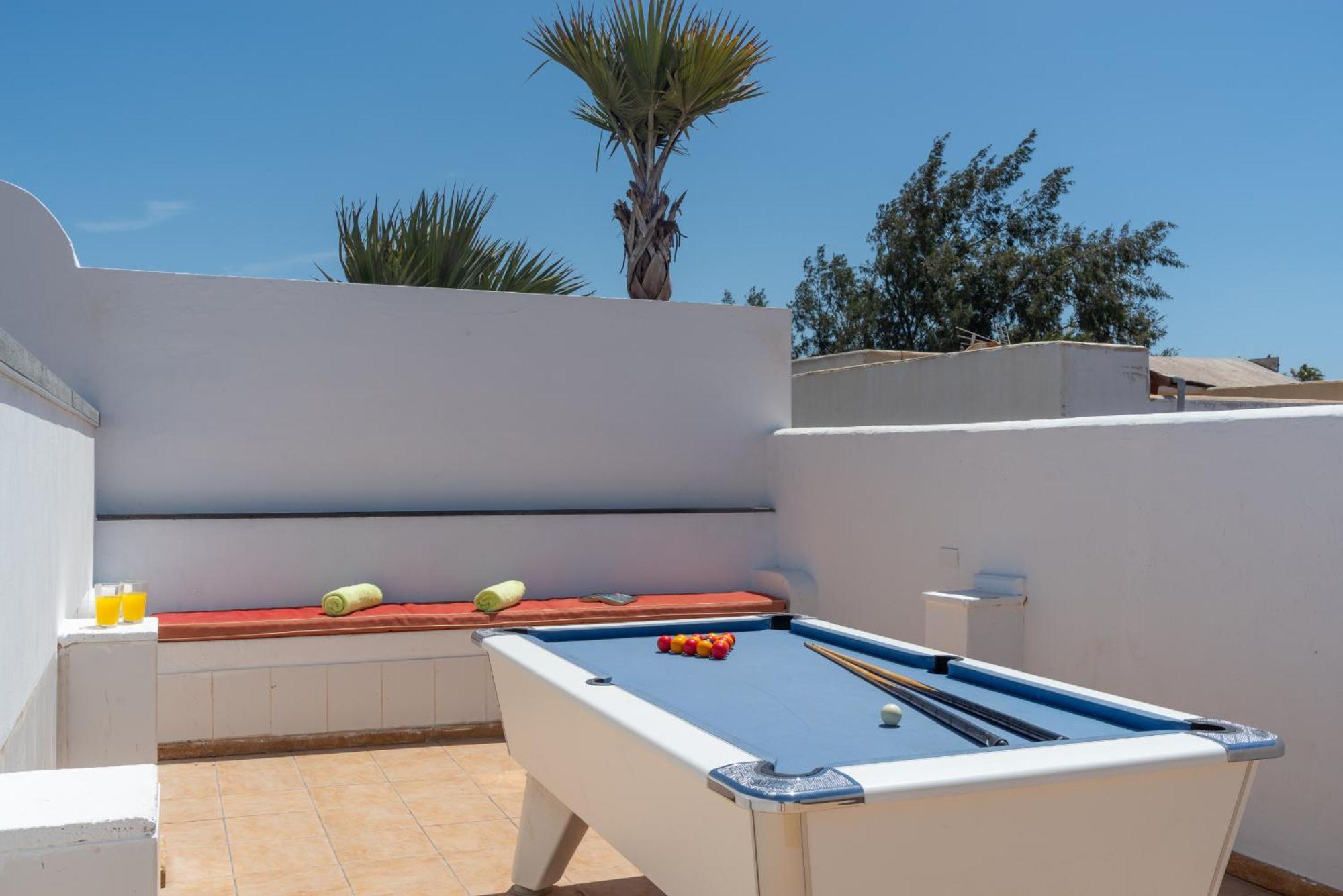 Villa Michelle - Lh114 By Villas Now Ltd Коста Бланка Экстерьер фото